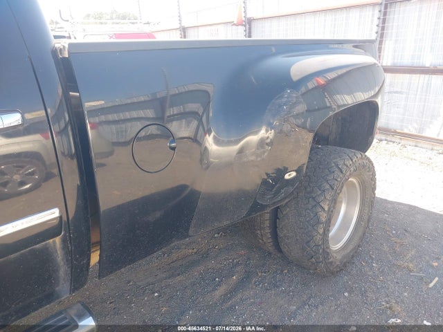 Auction sale of the 2013 Gmc Sierra 3500hd Denali, vin: 1GT426C85DF103854, lot number: 45634521