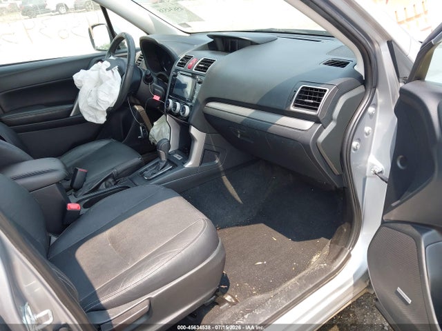 Subaru Forester 2.5i Touring 2016 JF2SJAXC9GH431512 Image 5