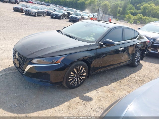 45634543 :رقم المزاد ، 1N4BL4DW4PN376354 vin ، 2023 Nissan Altima Sv Intelligent Awd مزاد بيع