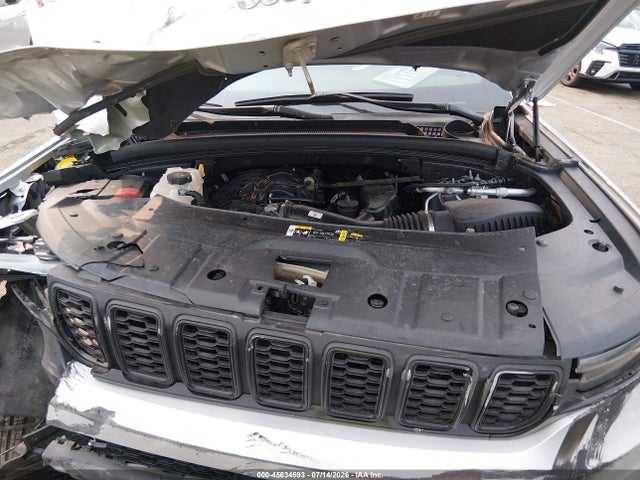 2025 Jeep Grand Cherokee L Altitude X 4x4 მანქანა იყიდება აუქციონზე, vin: 1C4RJKAG9S8718985, აუქციონის ნომერი: 45634593