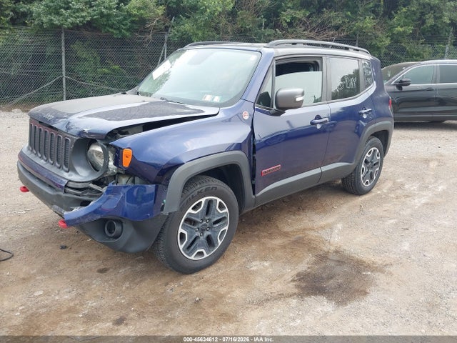 Jeep Renegade Trailhawk 2016 ZACCJBCT0GPC75917 Image 2