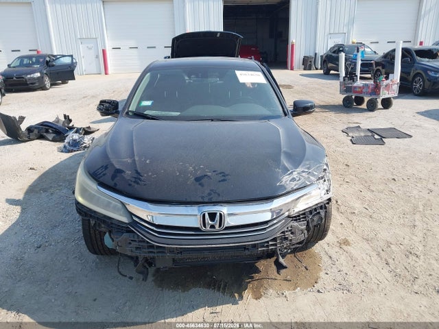 Продажа на аукционе авто 2017 Honda Accord Touring V6, vin: 1HGCR3F98HA007201, номер лота: 45634630