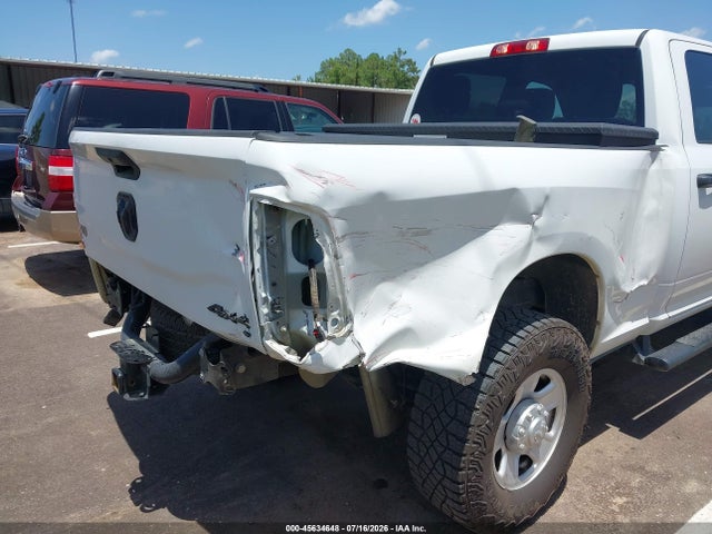 45634648 :رقم المزاد ، 3C6UR5CJ5RG217102 vin ، 2024 Ram 2500 Tradesman  4x4 6'4 Box مزاد بيع