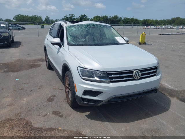 Aukcja sprzedaży 2019 Volkswagen Tiguan 2.0t Se/2.0t Sel/2.0t Sel R-line/2.0t Sel R-line Black, vin: 3VV2B7AX5KM033438, numer aukcji: 45634657