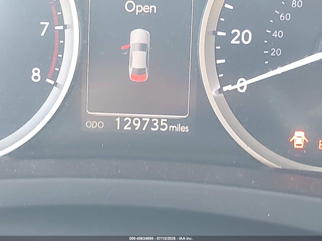 45634698 :رقم المزاد ، JTHCF1D29F5018617 vin ، 2015 Lexus Is 250 مزاد بيع