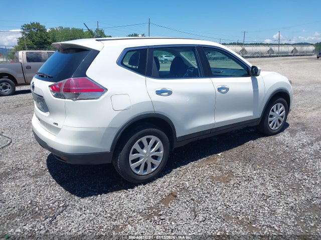 Nissan ROGUE S 2015 5N1AT2MVXFC886960 Image 4