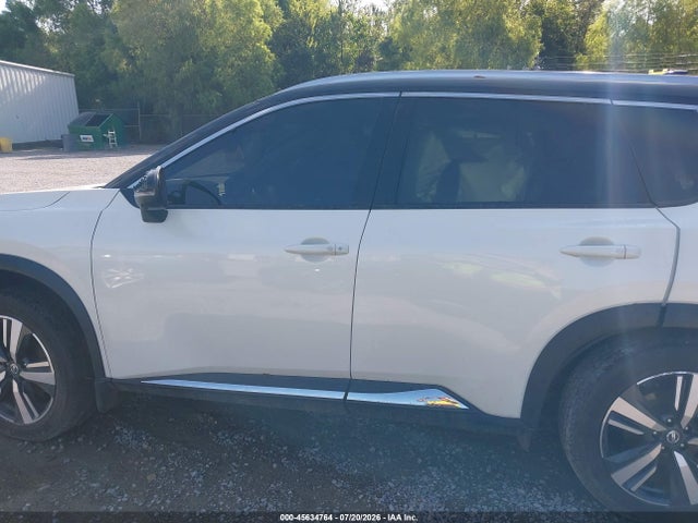 JN8AT3DC9MW106004 Nissan Rogue Platinum Fwd