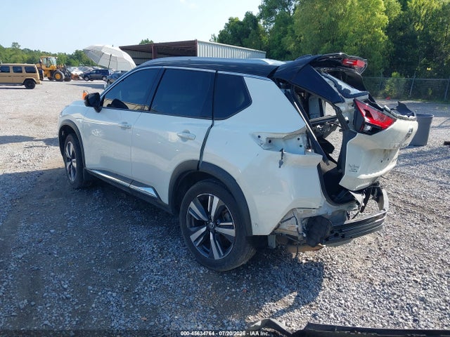 JN8AT3DC9MW106004 Nissan Rogue Platinum Fwd