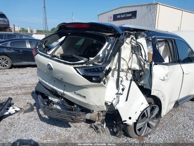 JN8AT3DC9MW106004 Nissan Rogue Platinum Fwd