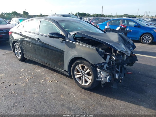 2014 Hyundai Sonata Gls მანქანა იყიდება აუქციონზე, vin: 5NPEB4AC2EH836709, აუქციონის ნომერი: 45634772