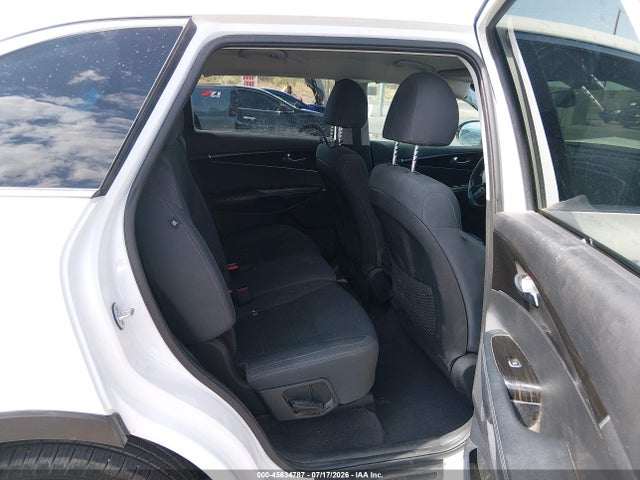 5XYPG4A32KG551196 KIA Sorento 2.4l Lx