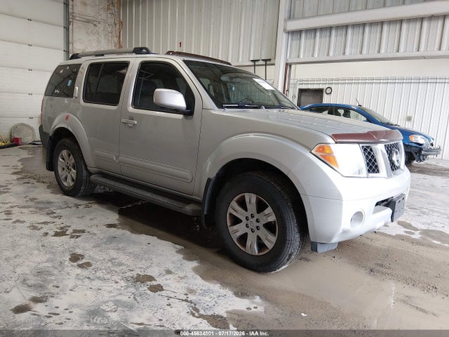 2005 Nissan Pathfinder Le მანქანა იყიდება აუქციონზე, vin: 5N1AR18W05C743302, აუქციონის ნომერი: 45634801