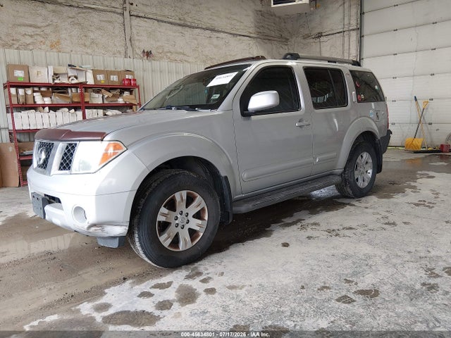 2005 Nissan Pathfinder Le მანქანა იყიდება აუქციონზე, vin: 5N1AR18W05C743302, აუქციონის ნომერი: 45634801