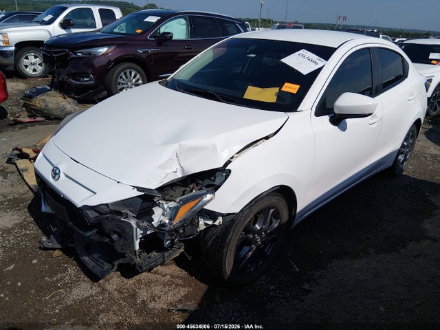 Продаж на аукціоні авто 2019 Toyota Yaris Le, vin: 3MYDLBYV7KY512160, номер лоту: 45634806