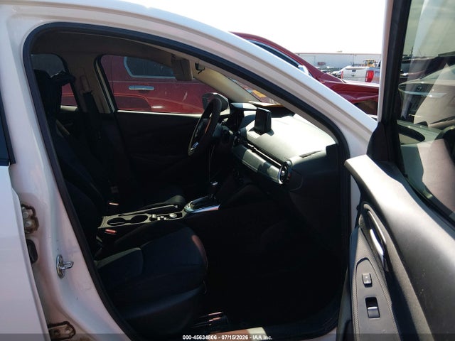 Продаж на аукціоні авто 2019 Toyota Yaris Le, vin: 3MYDLBYV7KY512160, номер лоту: 45634806