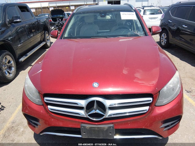 45634820 :رقم المزاد ، WDC0G4KB6GF017209 vin ، 2016 Mercedes-benz Glc 300 4matic مزاد بيع