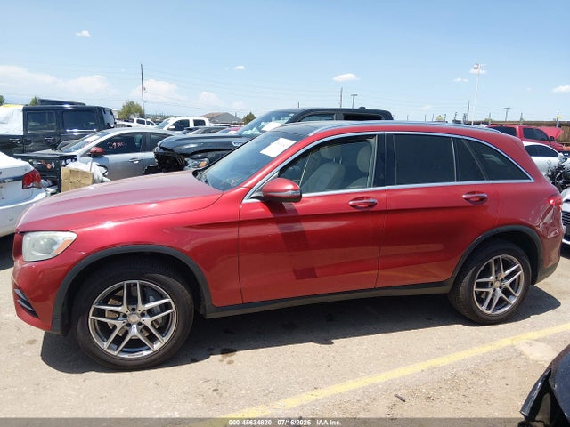 45634820 :رقم المزاد ، WDC0G4KB6GF017209 vin ، 2016 Mercedes-benz Glc 300 4matic مزاد بيع