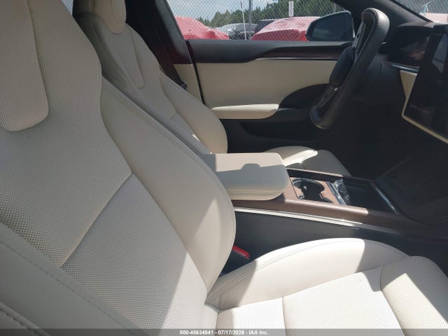 2022 Tesla Model S Dual Motor All-wheel Drive მანქანა იყიდება აუქციონზე, vin: 5YJSA1E5XNF463269, აუქციონის ნომერი: 45634841