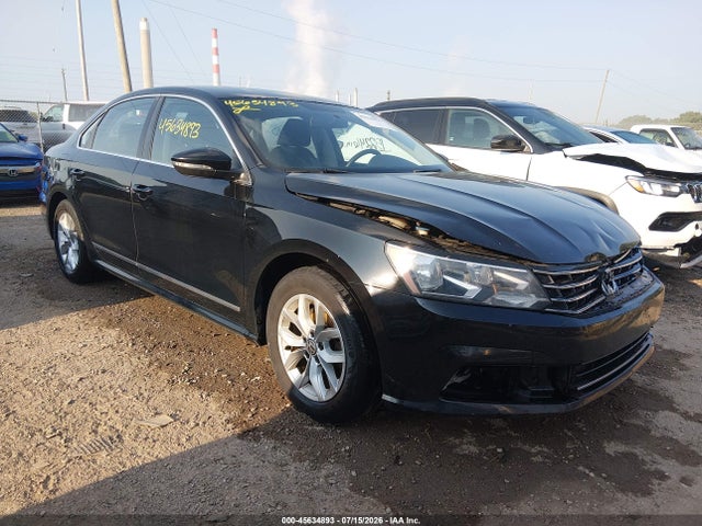Продаж на аукціоні авто 2016 Volkswagen Passat 1.8t S, vin: 1VWAT7A31GC055947, номер лоту: 45634893