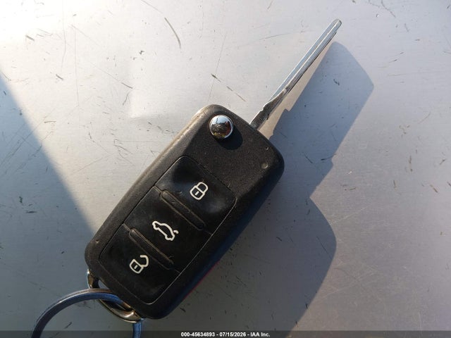 Продаж на аукціоні авто 2016 Volkswagen Passat 1.8t S, vin: 1VWAT7A31GC055947, номер лоту: 45634893