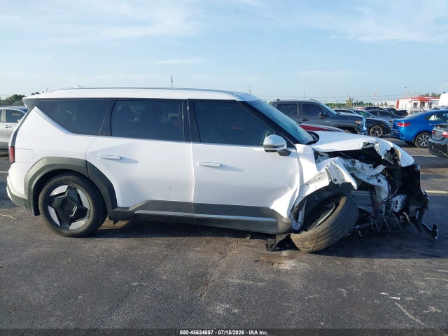 KIA Ev9 Wind 2026 5XYAFFS5XTG008118 Image 13