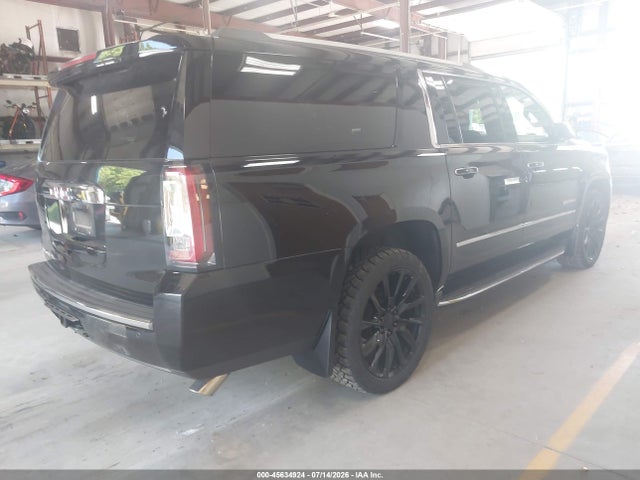 Продажа на аукционе авто 2016 Gmc Yukon Xl Denali, vin: 1GKS2HKJXGR321335, номер лота: 45634924