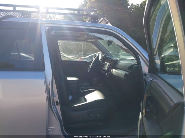 2015 Toyota 4runner Trail Premium მანქანა იყიდება აუქციონზე, vin: JTEBU5JR2F5245364, აუქციონის ნომერი: 45634943
