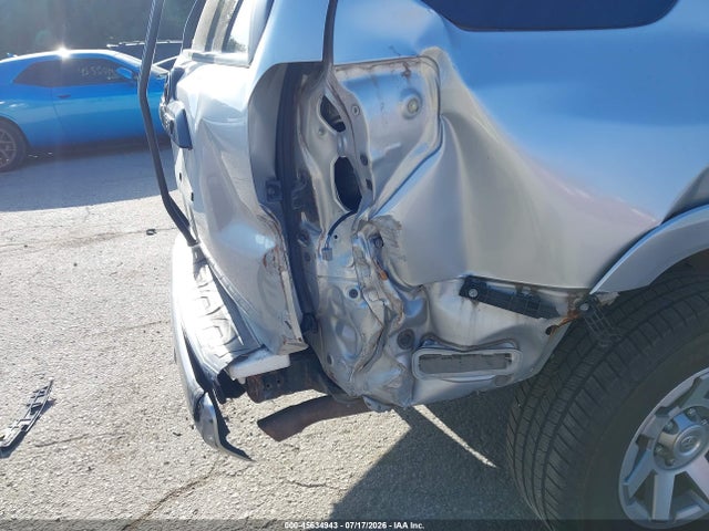 2015 Toyota 4runner Trail Premium მანქანა იყიდება აუქციონზე, vin: JTEBU5JR2F5245364, აუქციონის ნომერი: 45634943