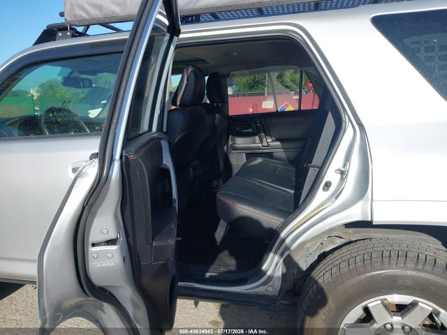 2015 Toyota 4runner Trail Premium მანქანა იყიდება აუქციონზე, vin: JTEBU5JR2F5245364, აუქციონის ნომერი: 45634943