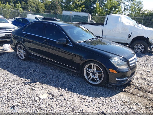 Продажа на аукционе авто 2013 Mercedes-benz C 300 Sport 4matic, vin: WDDGF8AB2DR267143, номер лота: 45634954