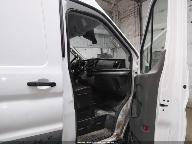 1FTBR2X89NKA63440 Ford Transit-250