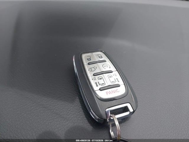 2026 Chrysler Pacifica Select მანქანა იყიდება აუქციონზე, vin: 2C4RC1BGXTR209660, აუქციონის ნომერი: 45635126