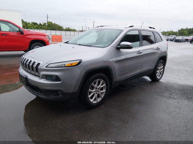 1C4PJMCB8JD528489 Jeep Cherokee Latitude 4x4