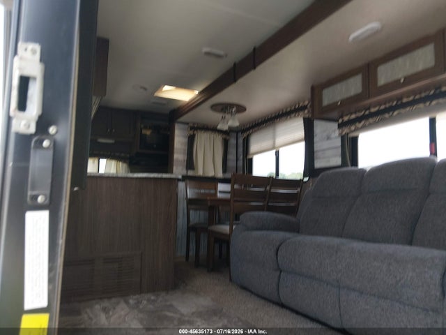 Heartland Other 2017 5SFPB3428HE321303 Image 5