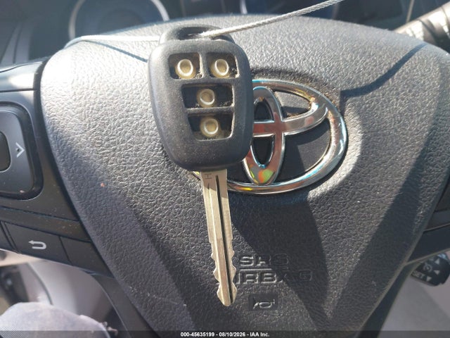 4T1BF1FK6HU274714 Toyota CAMRY LE