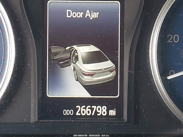 4T1BF1FK6HU274714 Toyota CAMRY LE