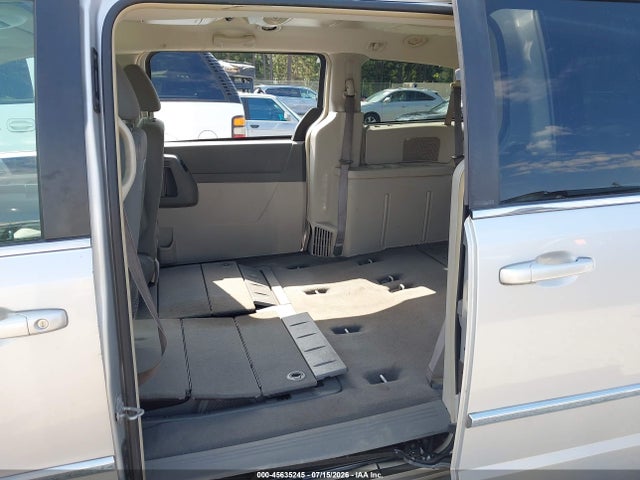 Продаж на аукціоні авто 2010 Chrysler Town & Country Touring, vin: 2A4RR5D1XAR243572, номер лоту: 45635245