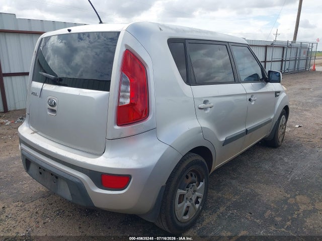 2013 Kia Soul მანქანა იყიდება აუქციონზე, vin: KNDJT2A59D7509177, აუქციონის ნომერი: 45635248