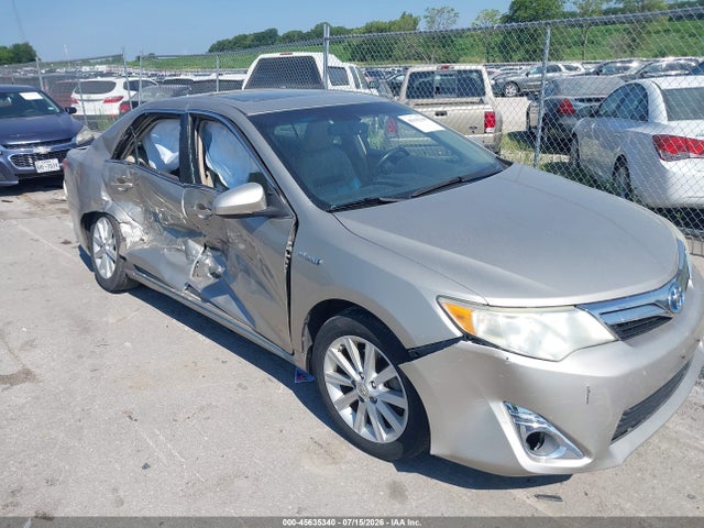 45635340 :رقم المزاد ، 4T1BD1FK0EU127628 vin ، 2014 Toyota Camry Hybrid Xle مزاد بيع