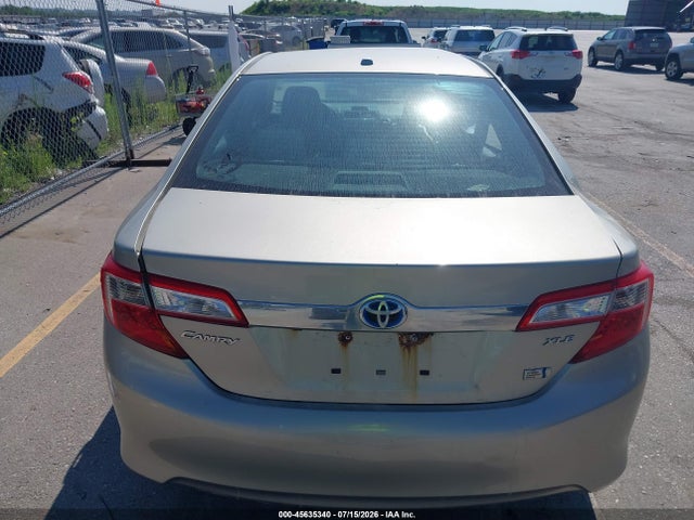2014 Toyota Camry Hybrid Xle მანქანა იყიდება აუქციონზე, vin: 4T1BD1FK0EU127628, აუქციონის ნომერი: 45635340