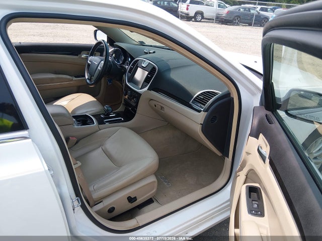 Продажа на аукционе авто 2013 Chrysler 300 Motown, vin: 2C3CCAAG8DH529031, номер лота: 45635373