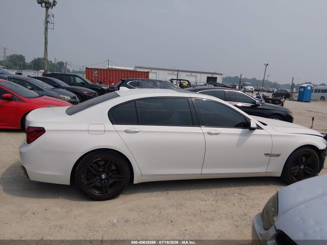Продажа на аукционе авто 2015 Bmw 750li Xdrive, vin: WBAYF8C51FD655287, номер лота: 45635398