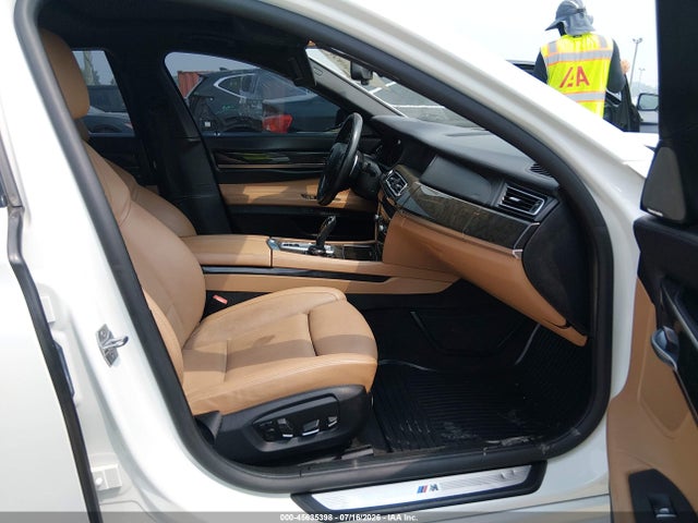 Продажа на аукционе авто 2015 Bmw 750li Xdrive, vin: WBAYF8C51FD655287, номер лота: 45635398