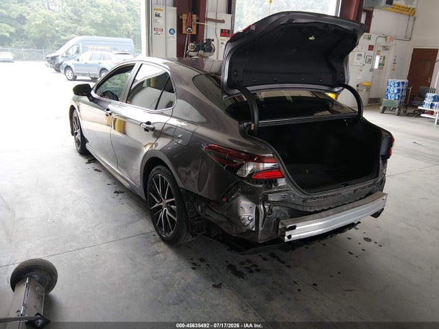 4T1G11AK8MU585583 Toyota CAMRY SE