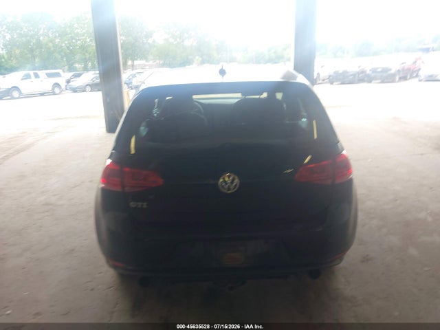 45635528 :رقم المزاد ، 3VWTT7AU0FM071832 vin ، 2015 Volkswagen Golf Gti 2.0t S 2-door مزاد بيع