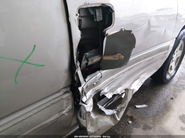 2005 Chevrolet Silverado 1500 Ls მანქანა იყიდება აუქციონზე, vin: 2GCEC13T851115661, აუქციონის ნომერი: 45635540