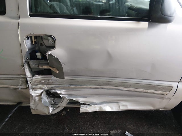 2005 Chevrolet Silverado 1500 Ls მანქანა იყიდება აუქციონზე, vin: 2GCEC13T851115661, აუქციონის ნომერი: 45635540
