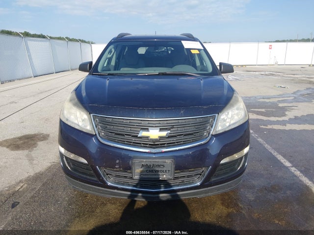 45635554 :رقم المزاد ، 1GNKRFKDXFJ138527 vin ، 2015 Chevrolet Traverse Ls مزاد بيع