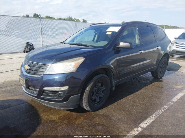 45635554 :رقم المزاد ، 1GNKRFKDXFJ138527 vin ، 2015 Chevrolet Traverse Ls مزاد بيع