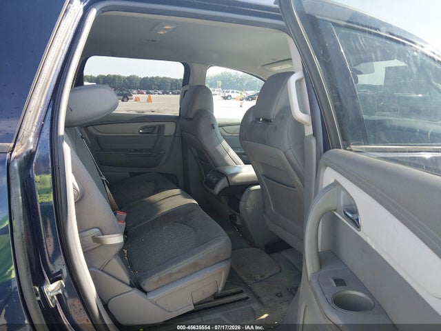 45635554 :رقم المزاد ، 1GNKRFKDXFJ138527 vin ، 2015 Chevrolet Traverse Ls مزاد بيع